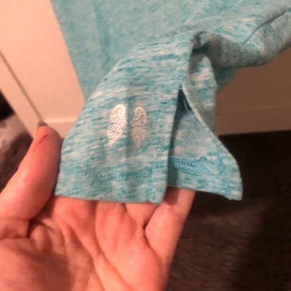 Women’s Victoria’s Secret size small blue short sleeve tee 0143 - Picture 2 of 4